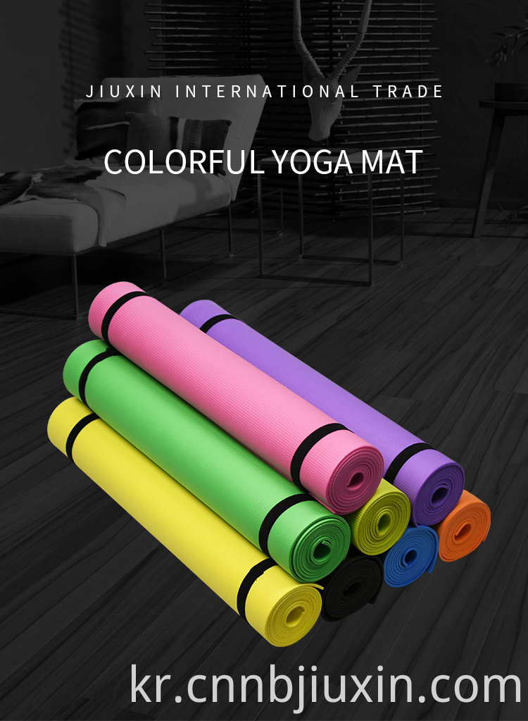 뜨거운 판매 두꺼운 4mm 블랙 에코 친화적 인 Eva Mats Para Tapete de Yoga Mat